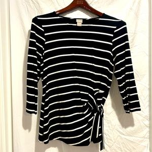 Chicos cinch side shirt